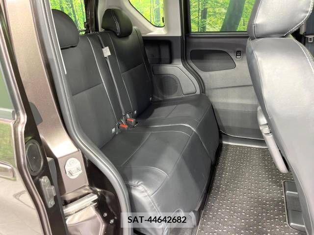 Nissan ROOX 2021-09 297959-10
