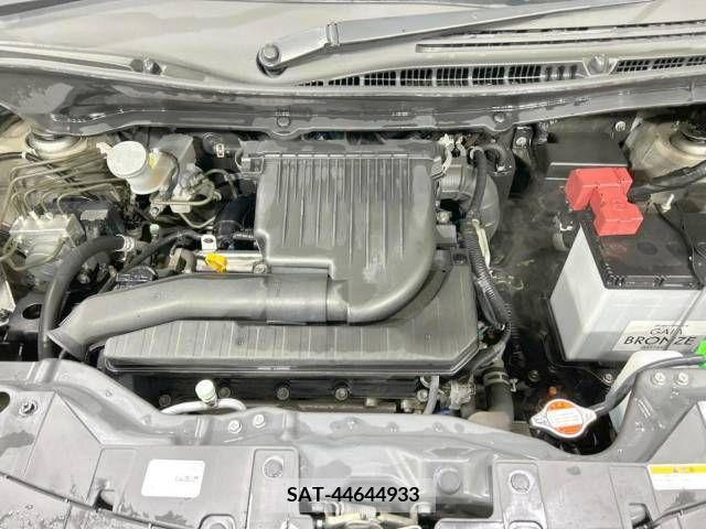 Mitsubishi DELICA D2 2015-01 381490-19