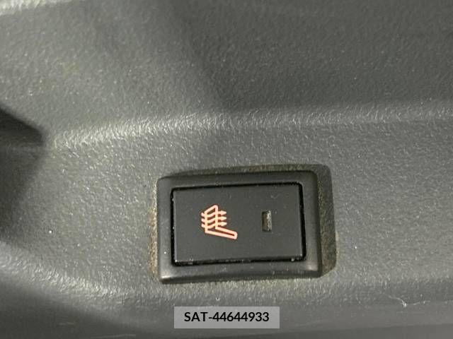 Mitsubishi DELICA D2 2015-01 381490-4