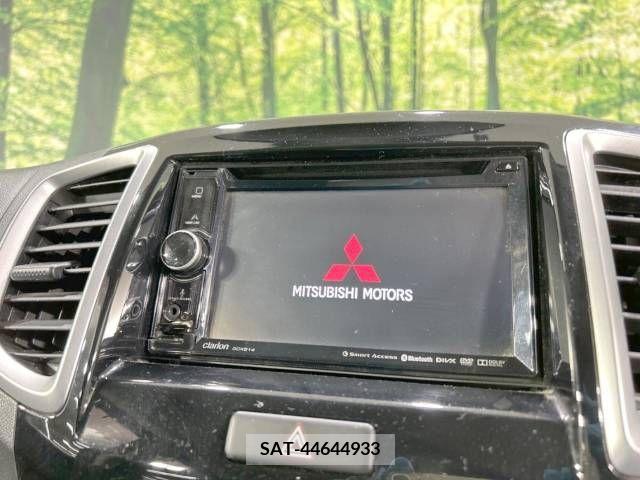 Mitsubishi DELICA D2 2015-01 381490-2