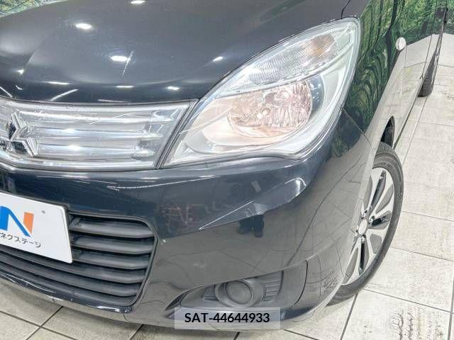 Mitsubishi DELICA D2 2015-01 381490-12