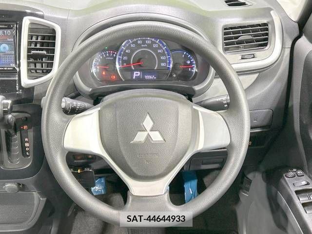 Mitsubishi DELICA D2 2015-01 381490-11