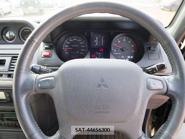 Mitsubishi PAJERO 1997-01 220370-10