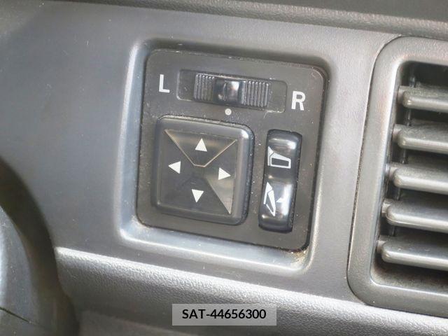 Mitsubishi PAJERO 1997-01 220370-16