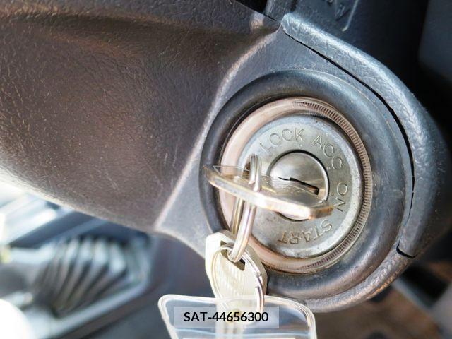Mitsubishi PAJERO 1997-01 220370-19