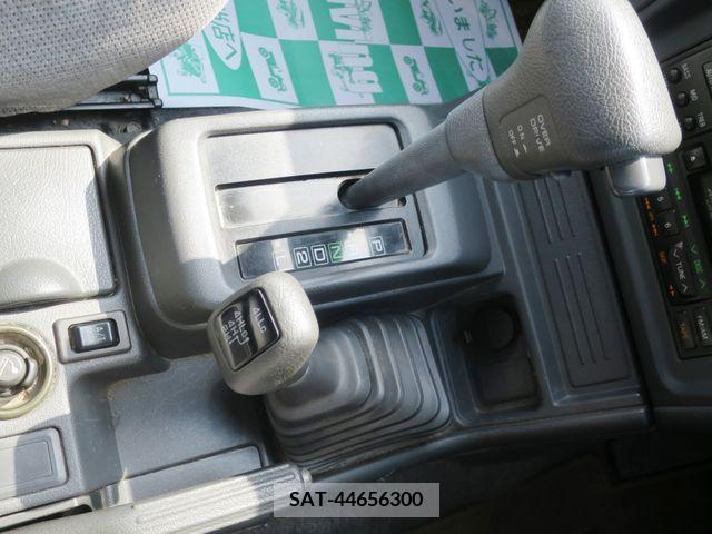 Mitsubishi PAJERO 1997-01 220370-15