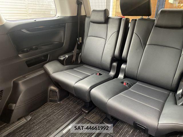 Toyota ALPHARD 2019-01 279791-24