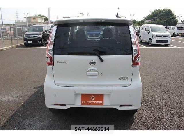 Nissan DAYZ 2018-05 323428-7