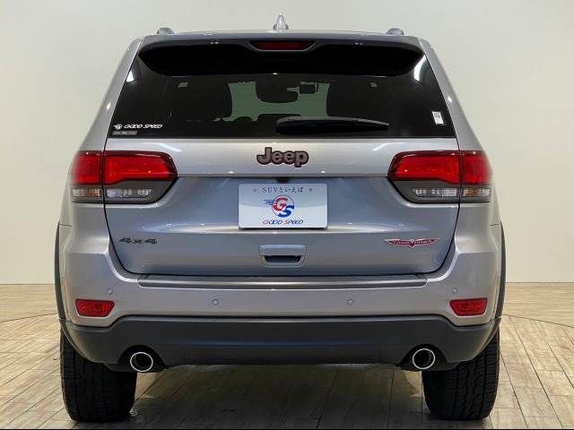 Jeep GRAND CHEROKEE 2017-07 11369-12