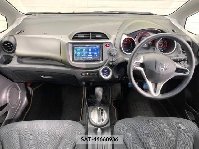 Honda FIT 2009-08 256745-1