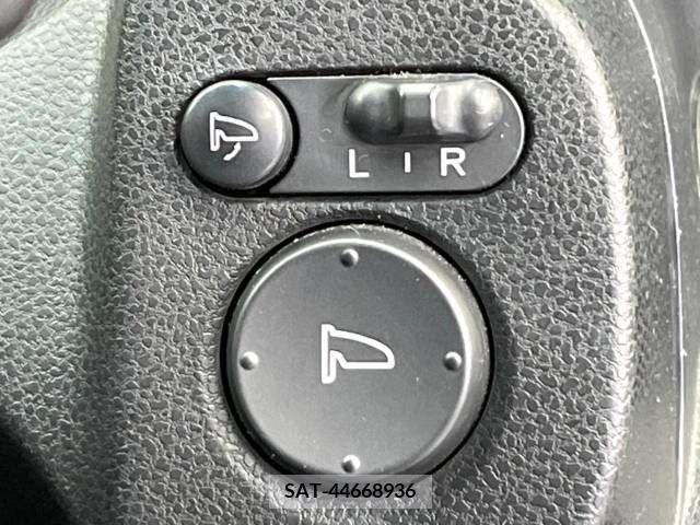 Honda FIT 2009-08 256745-7