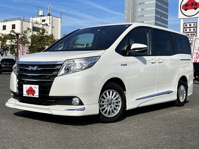 Toyota NOAH HYBRID 2014-12 196285-0