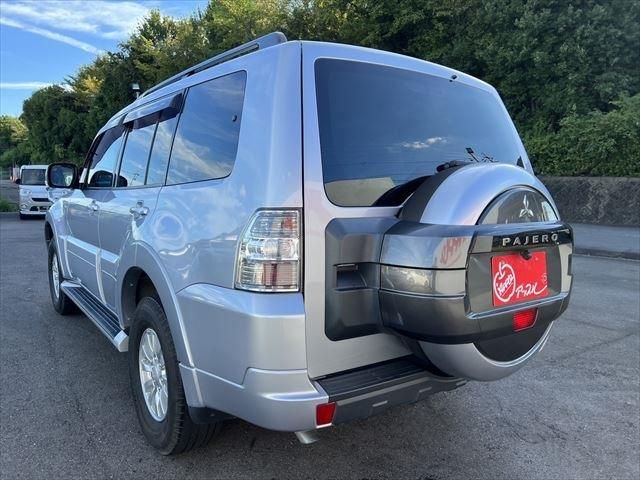 Mitsubishi PAJERO 2014-11 9723-6