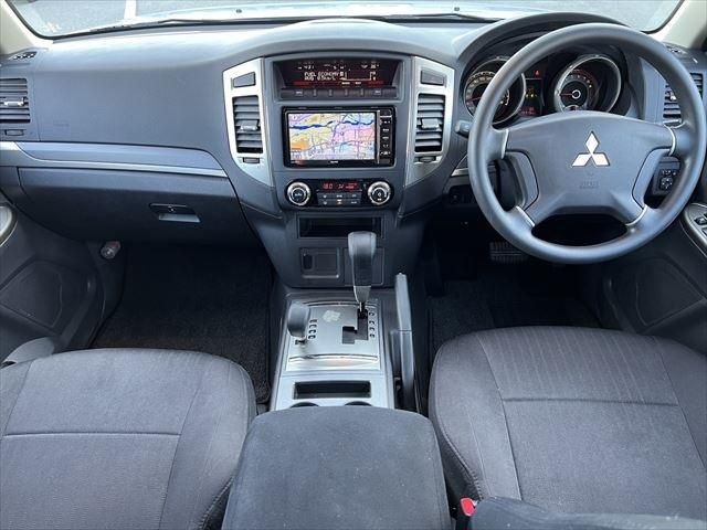 Mitsubishi PAJERO 2014-11 9723-16