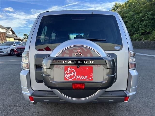Mitsubishi PAJERO 2014-11 9723-5