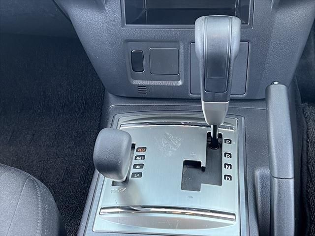 Mitsubishi PAJERO 2014-11 9723-25