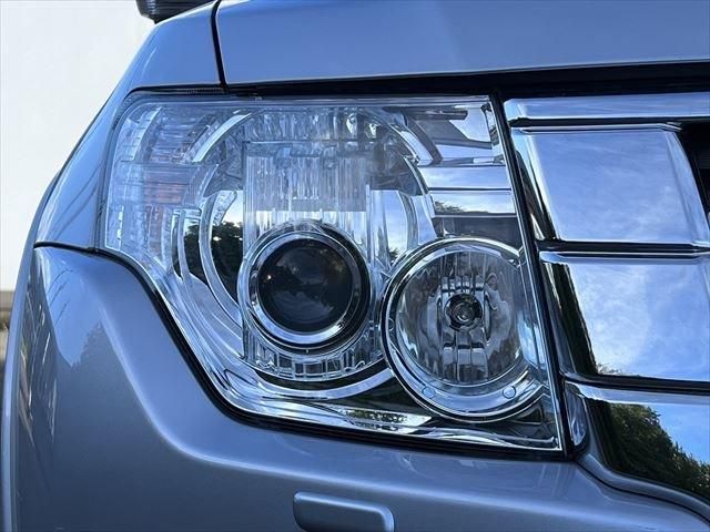 Mitsubishi PAJERO 2014-11 9723-8