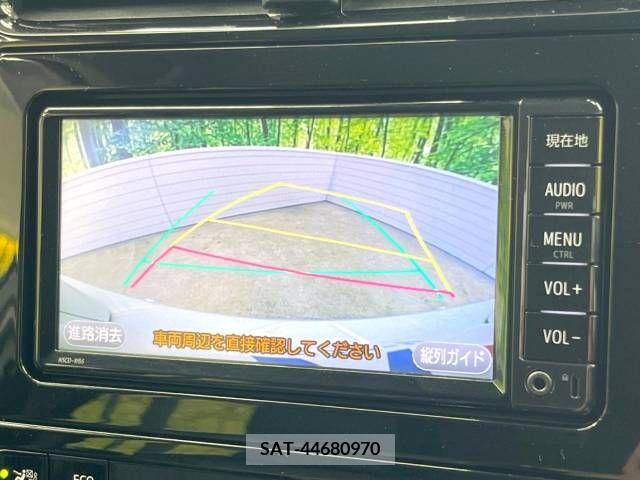 Toyota PRIUS 2018-07 281708-5