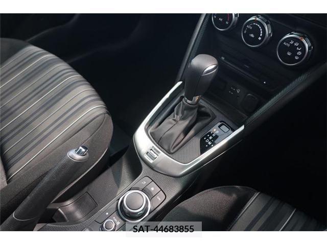 Mazda MAZDA2 2022-04 215544-15