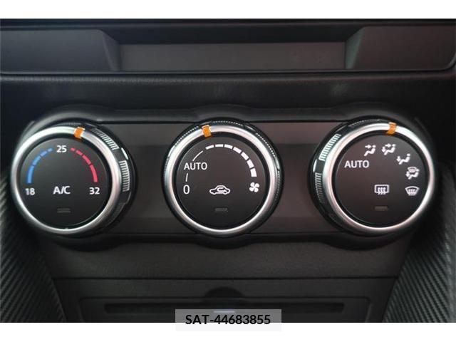 Mazda MAZDA2 2022-04 215544-14