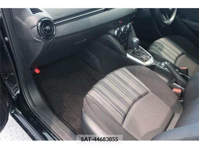 Mazda MAZDA2 2022-04 215544-25