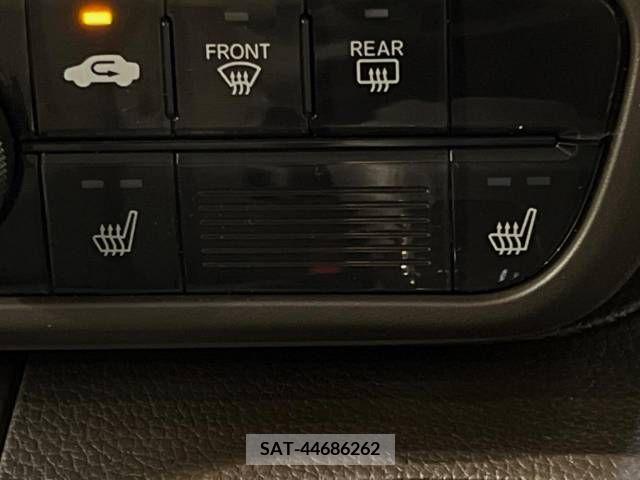 Honda N BOX 2021-12 333913-6