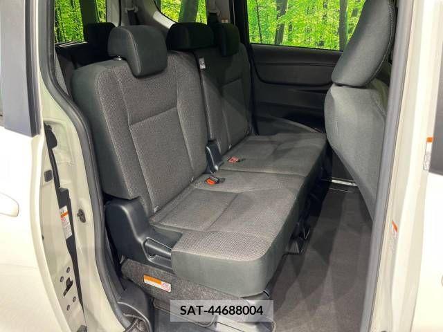 Toyota SIENTA 2019-07 368168-9