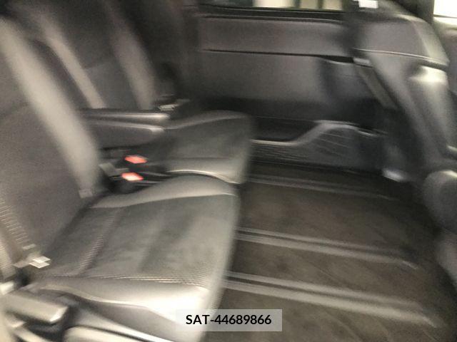 Toyota VOXY 2021-03 288899-16