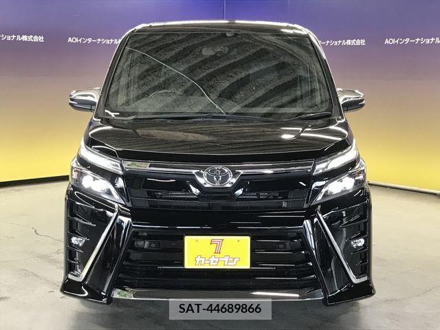 Toyota VOXY 2021-03 288899-3