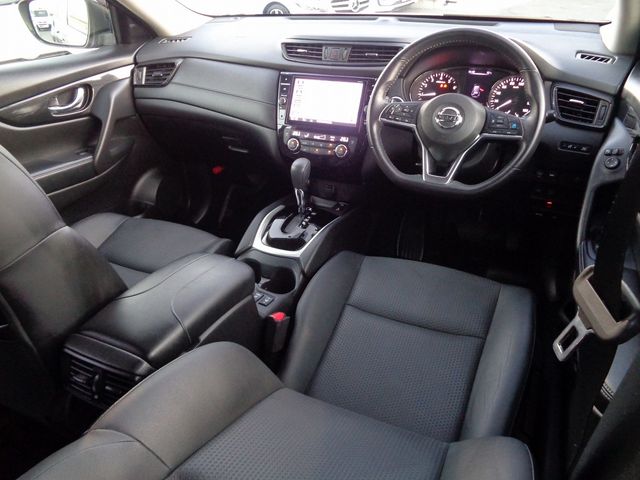Nissan X-TRAIL 2019-01 181447-9