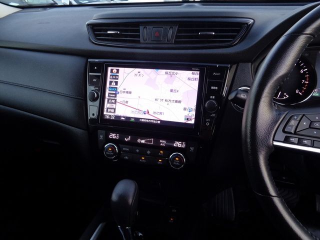 Nissan X-TRAIL 2019-01 181447-13