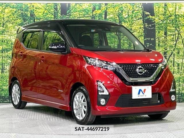 Nissan DAYZ 2019-05 266632-16