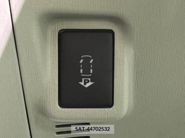 Toyota PRIUS 2014-08 282240-4
