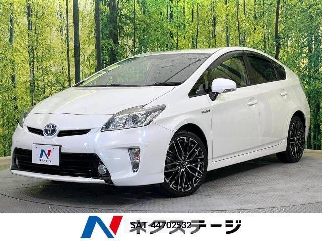 Toyota PRIUS 2014-08 282240-0