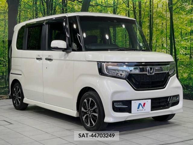 Honda N BOX 2018-02 364534-16