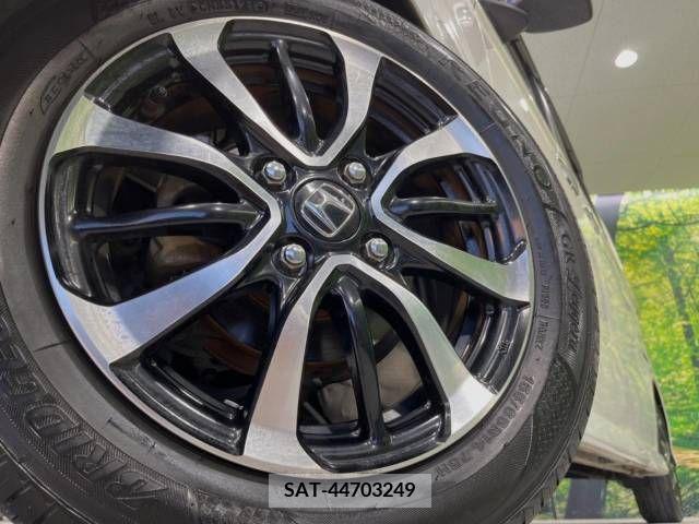 Honda N BOX 2018-02 364534-13