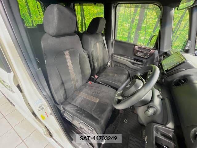 Honda N BOX 2018-02 364534-8