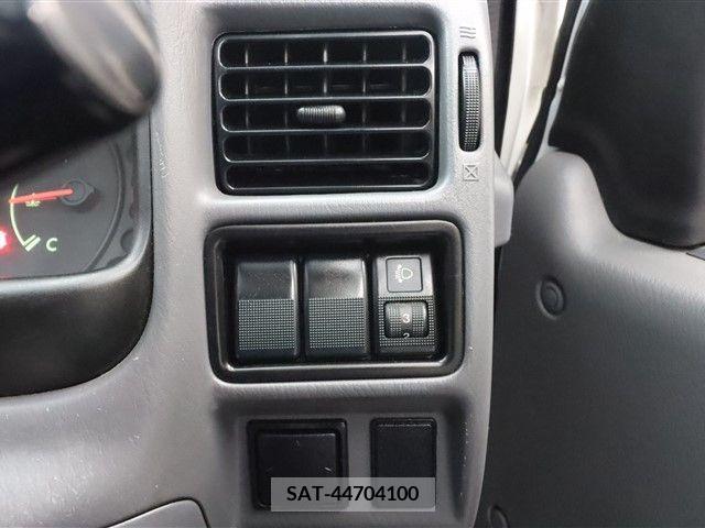 Mazda BONGO VAN 2018-03 263236-12