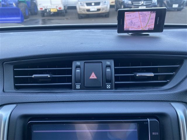 Toyota MARK X 2014-01 15692-20