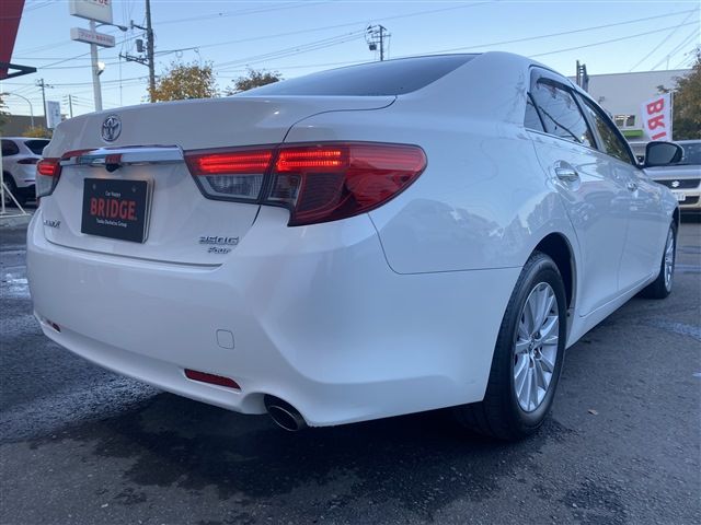 Toyota MARK X 2014-01 15692-6