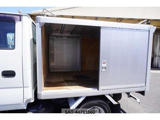 Isuzu ELF TRUCK 2020-05 268335-13