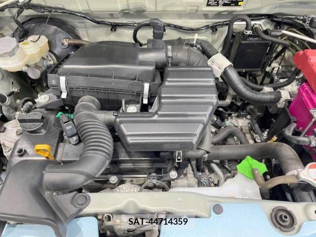 Suzuki ALTO 2018-10 378196-18
