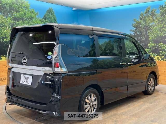 Nissan SERENA 2019-03 245643-17