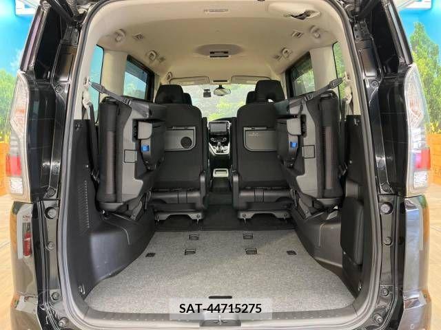 Nissan SERENA 2019-03 245643-11