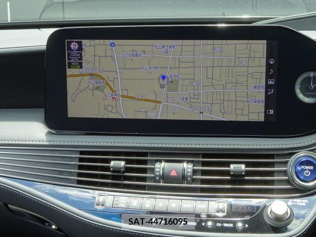 Lexus LS 2018-03 334429-16