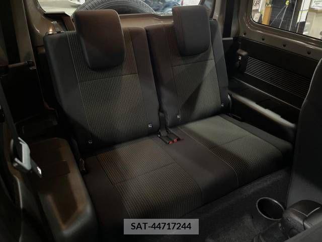 Suzuki JIMNY 2023-05 362073-9