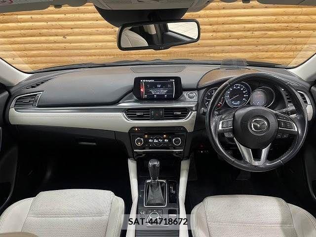 Mazda ATENZA WAGON 2016-01 303739-1