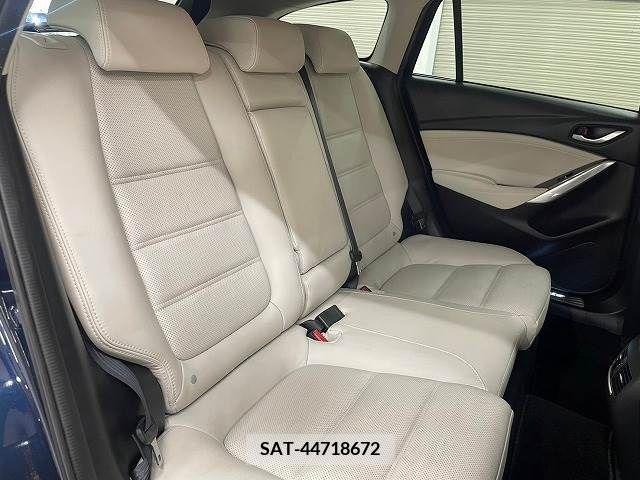 Mazda ATENZA WAGON 2016-01 303739-8