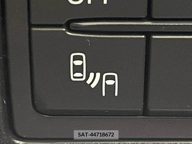 Mazda ATENZA WAGON 2016-01 303739-6
