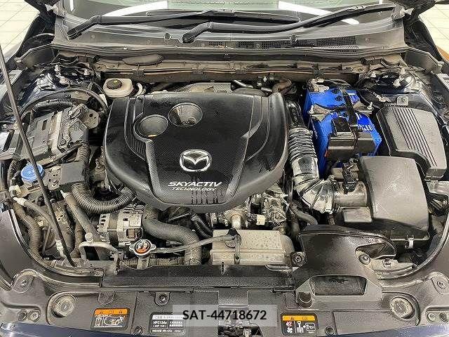 Mazda ATENZA WAGON 2016-01 303739-13
